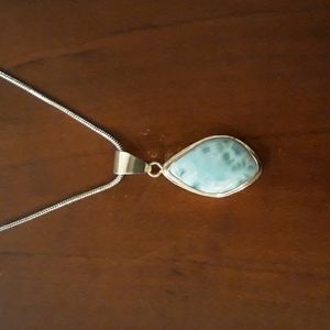 💙💎Larimar 2" Pendant In 925 Silver Setting. 18" Silver Tone Chain.